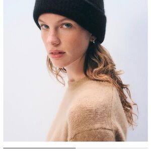 White + Warren Black Cashmere Hat Beanie